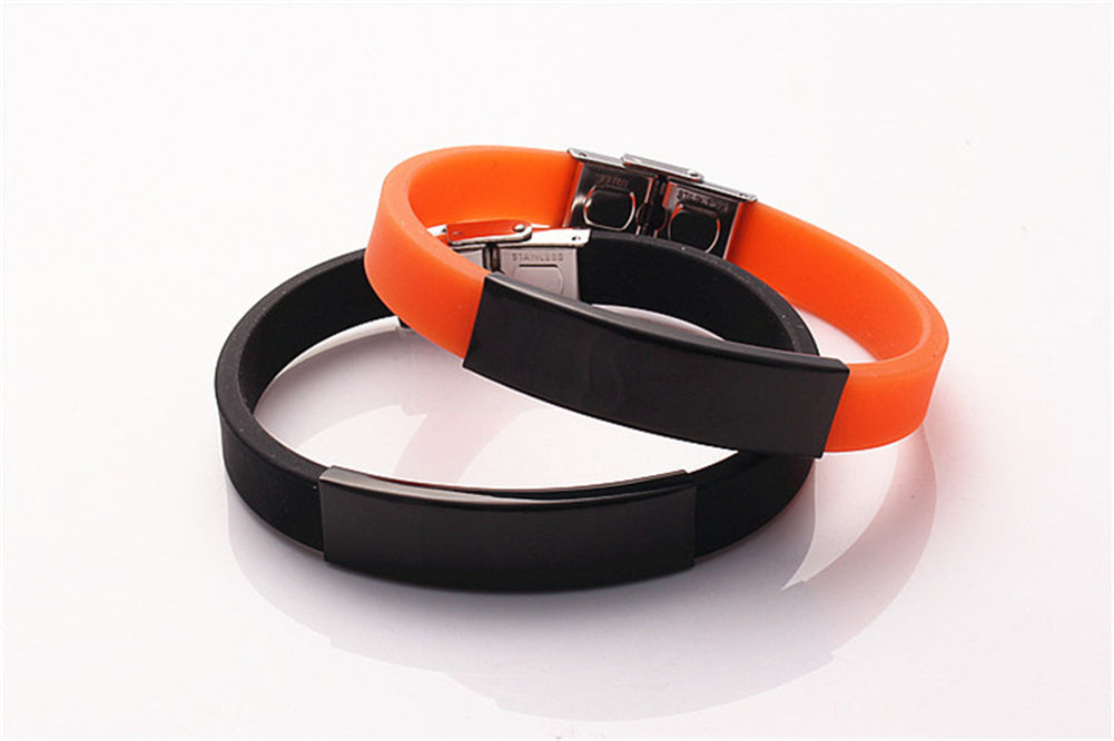 Personalized silicone bracelet with stainless steel plate and buckle