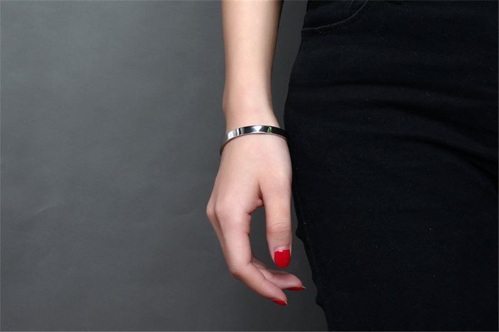 Minimalist Customized Stainless Steel Name Message Engraved Cuff Bracelet for Girls Women Men, 4 Colors